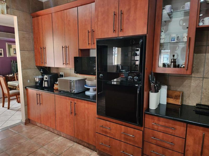4 Bedroom Property for Sale in Sasolburg Ext 4 Free State